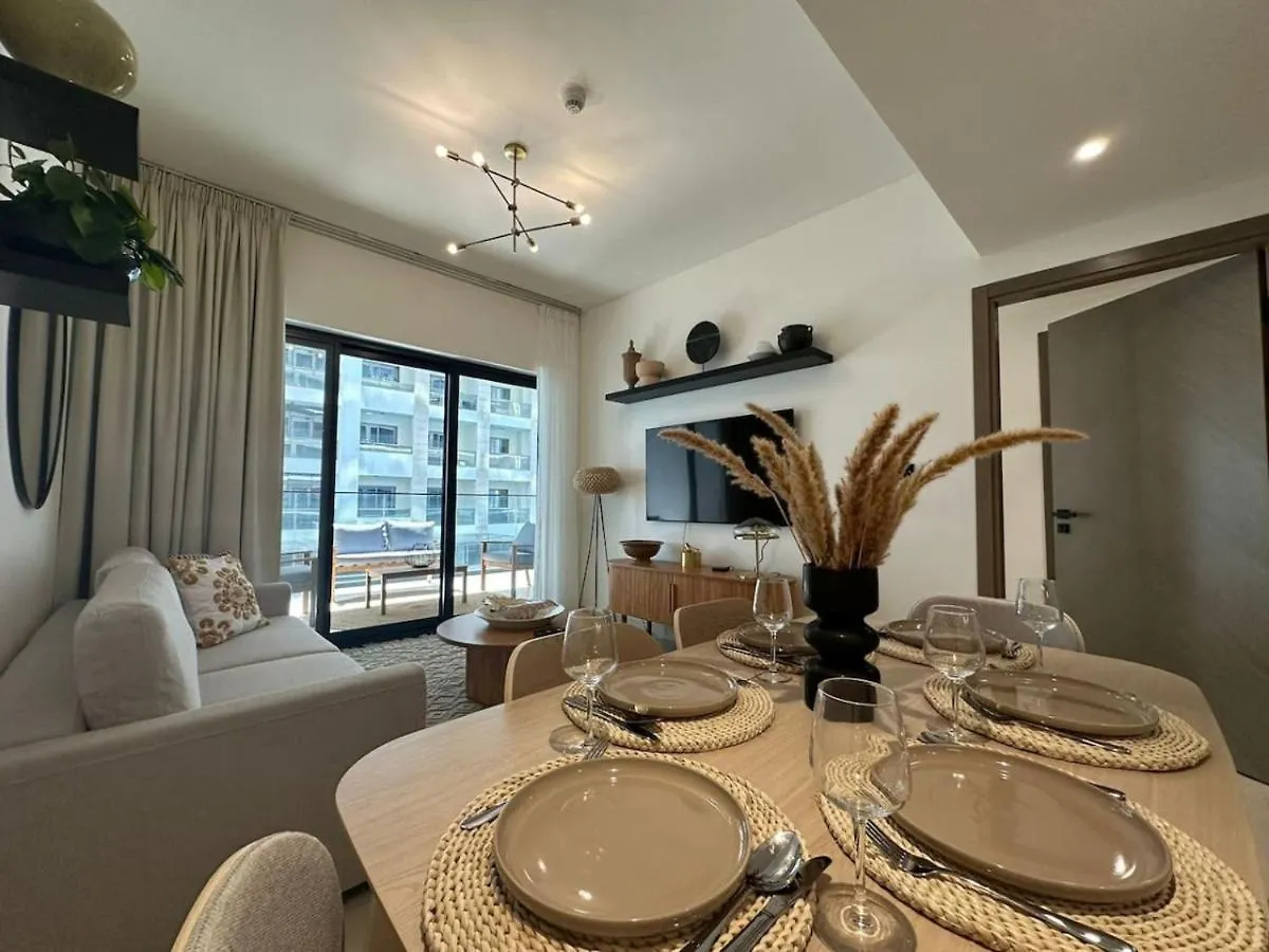 Spacious 1Br In Binghatti Creek Dubai